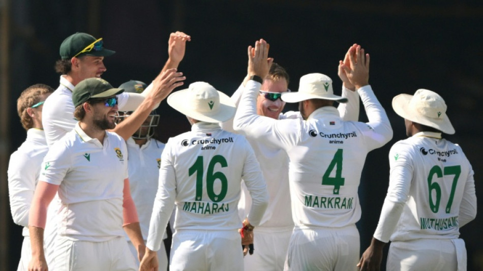 South Africa condemn India to biggest Test loss for series sweep