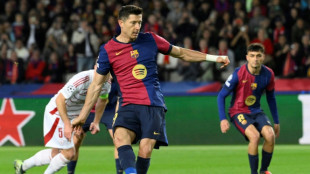Foot: le Barcelonais Lewandowski devient le 3e joueur de l'histoire à inscrire plus de 100 buts en C1