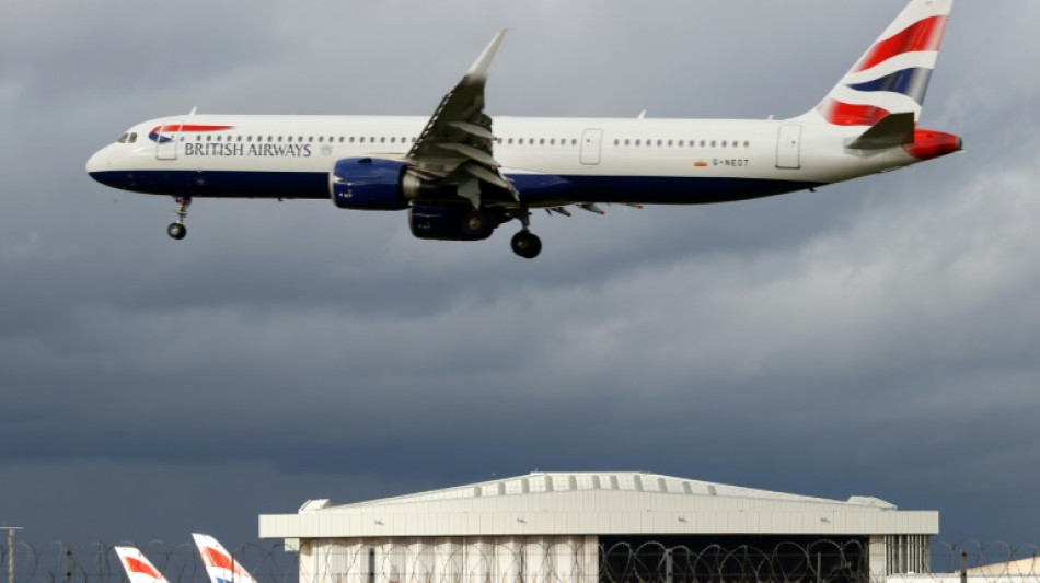 Aerol&iacute;nea British Airways anula 10.300 vuelos en los pr&oacute;ximos cuatro meses