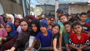 Gaza sous les bombardements pendant que le Hamas examine le plan Trump