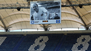 Abschied von Seeler: Bewegende Trauerfeier f&uuml;r Fu&szlig;ball-Held 