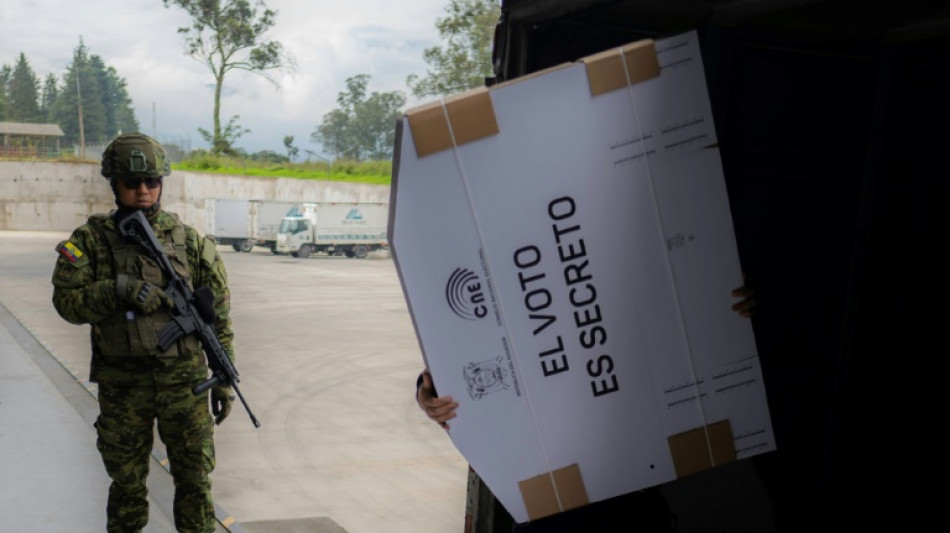 Noboa zum Sieger der Pr&auml;sidentenwahl in Ecuador erkl&auml;rt - Rivalin erkennt Ergebnis nicht an