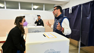 Italiener entscheiden &uuml;ber Zusammensetzung des neuen Parlaments