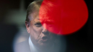 Juiz suspende parcialmente ordem de sil&ecirc;ncio imposta a Trump antes de julgamento