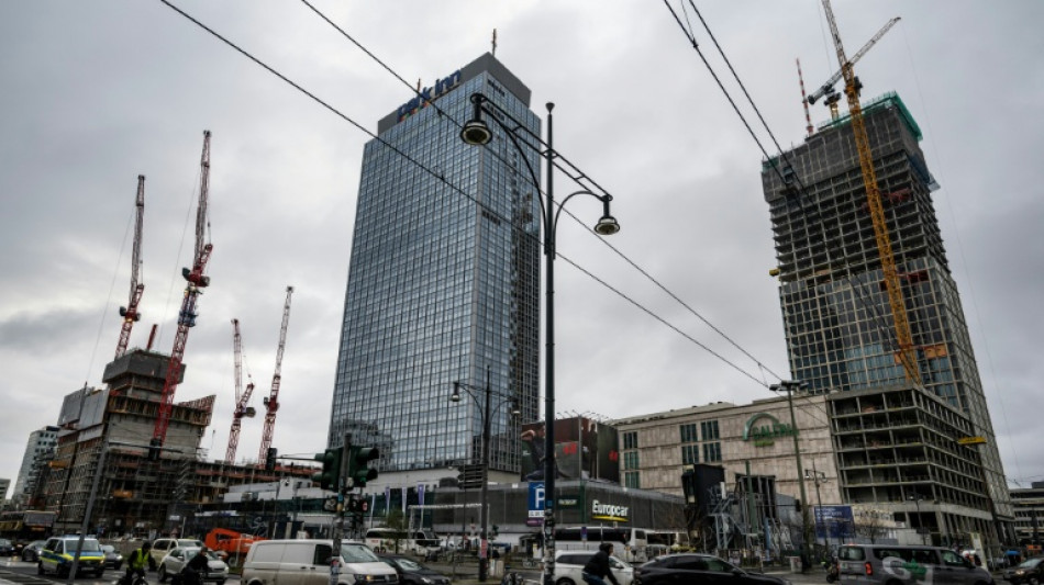 Hilfsfahrzeug f&uuml;r Obdachlose: K&auml;ltebus in Berlin angez&uuml;ndet