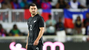 El neozeland&eacute;s Payne se une al Olimpia de Paraguay tras hacerse famoso en Instagram