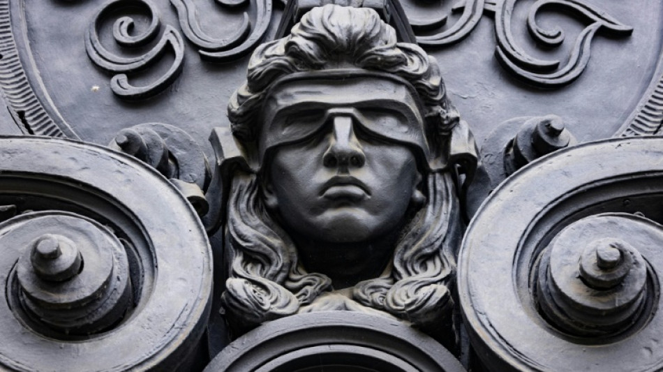 Mann in Berlin wegen Betrugs mit Gold zu langj&auml;hriger Haftstrafe verurteilt