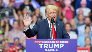 Trump, 'oggi facciamo la storia, avanti a tutta velocit&agrave;'