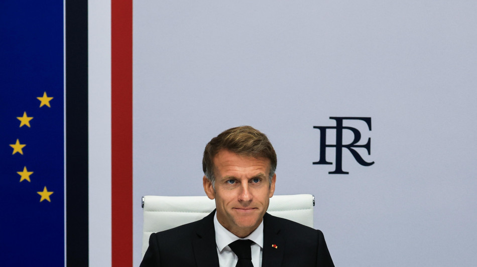 Macron denuncia il caos in Francia, 'rabbia e vergogna'