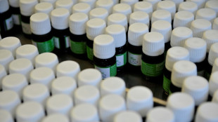 Lauterbach stellt Bezahlung von Homöopathie durch Krankenkassen infrage