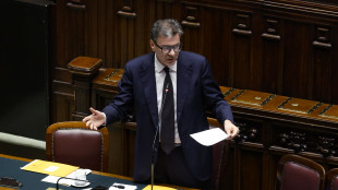 Giorgetti, banche in condizioni migliori, ma il credito &egrave; debole