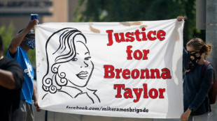 Justicia de EEUU acusa a cuatro polic&iacute;as por muerte de afroestadounidense Breonna Taylor