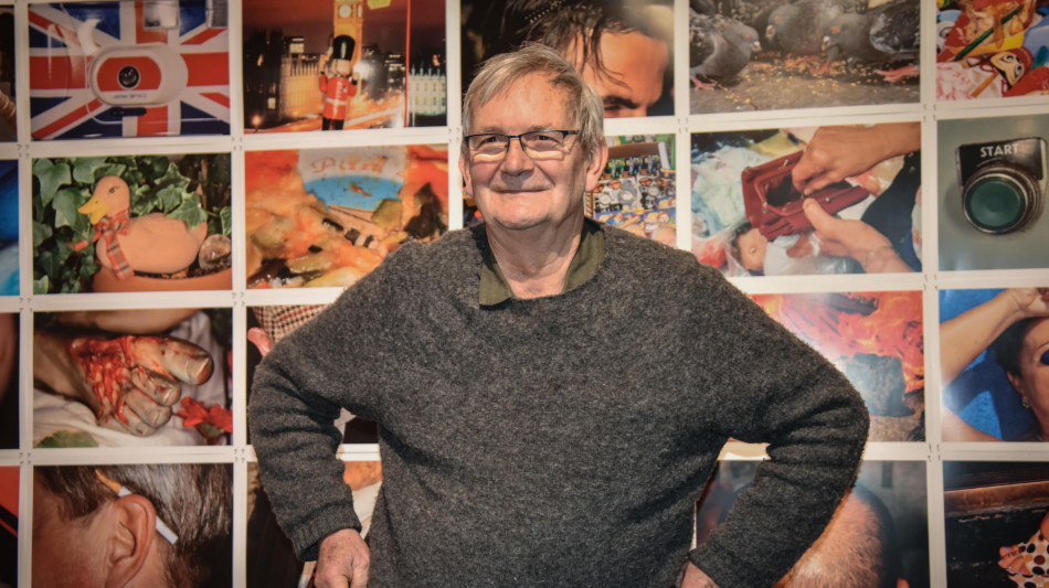 &Egrave; morto il grande fotografo inglese Martin Parr