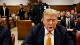 Chega ao fim etapa de depoimentos em julgamento de Trump, que n&atilde;o deu declara&ccedil;&otilde;es