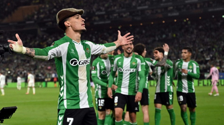 Espanha e Inglaterra se imp&otilde;em nas oitavas da Liga Europa e da Conference League