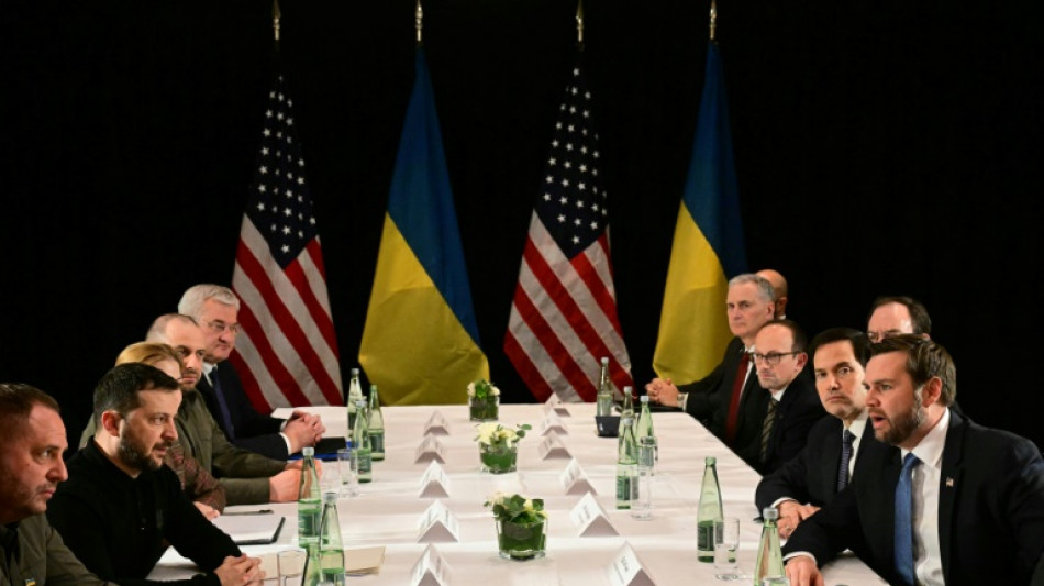 US-Vizepr&auml;sident bekr&auml;ftigt nach Treffen mit Selenskyj "dauerhaften Frieden" als Ziel