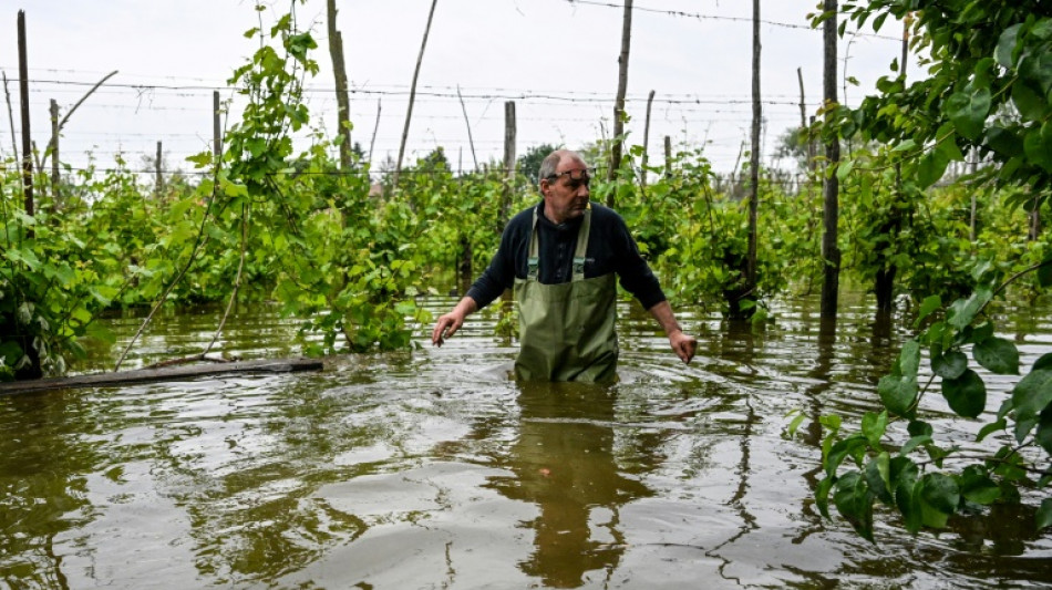 &Uuml;berflutungen in Italien vertreiben mehr als 36.000 Menschen aus ihren H&auml;usern