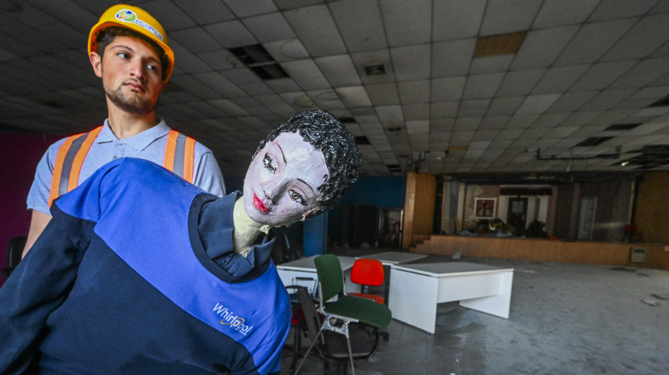 Mimit, via al rilancio dell'area ex Whirlpool a Napoli, entra Invitalia