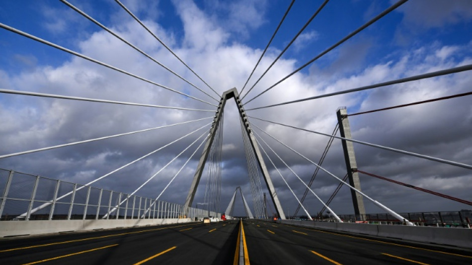 Erster Teil der Rheinbr&uuml;cke Leverkusen f&uuml;r den Verkehr freigegeben