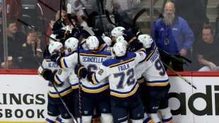 NHL: Sturms Colorado l&auml;sst ersten Matchball liegen