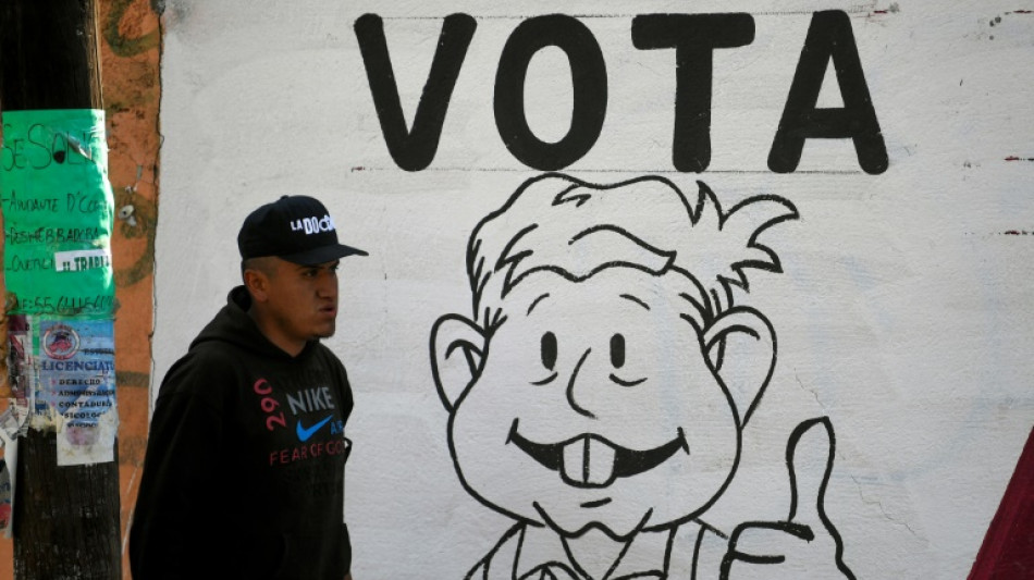 R&eacute;f&eacute;rendum au Mexique: le pr&eacute;sident gagne son pari, faible participation