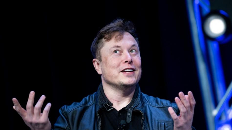 Unternehmer Elon Musk will Twitter kaufen und von der B&ouml;rse nehmen