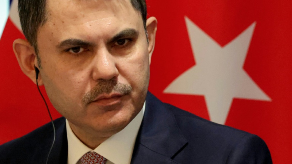 La crise p&eacute;troli&egrave;re doit permettre d'"acc&eacute;l&eacute;rer" la transition, disent le chef de la COP31 et l'ONU Climat