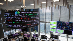 Borsa: Europa fiacca, future Usa contrastati, Milano -0,25%