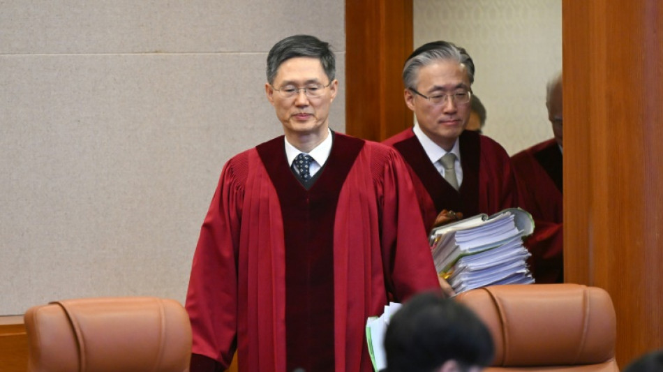 Presidente sul-coreano afastado enfrenta &uacute;ltima audi&ecirc;ncia do processo de destitui&ccedil;&atilde;o