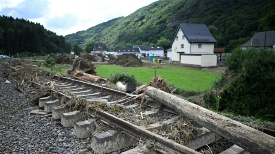 Durch Flut 2021 zerst&ouml;rte Bahnstrecke von K&ouml;ln nach Gerolstein wieder befahrbar
