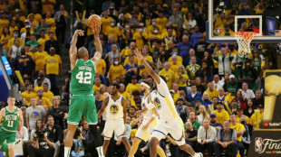 Con una &eacute;pica remontada, Boston se adelanta 1-0 a los Warriors en las Finales de NBA 