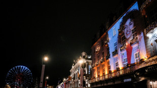 La Nobel de la Paz encarcelada en Ir&aacute;n, en estado cr&iacute;tico, seg&uacute;n sus familiares