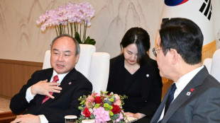 CEO do Softbank diz que uma super-IA pode transformar humanos em 'peixes' ou vencer o Nobel