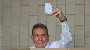 Venezuela: le candidat de l'oppposition n'envisage pas un asile, rejet international du mandat d'arrêt contre lui