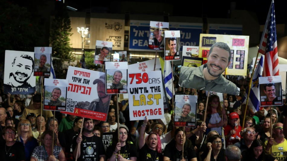 Novos bombardeios israelenses em Gaza deixam pelo menos 50 mortos