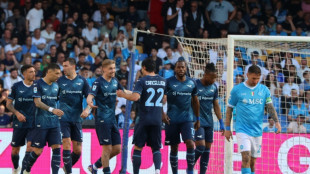 Napoli perde para Lazio (2-0) e Inter pode conquistar Scudetto na pr&oacute;xima rodada