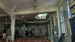 Al menos 56 muertos en el atentado contra una mezquita en Pakist&aacute;n