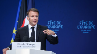 Partidos franceses finalizam suas estrat&eacute;gias para frear a extrema direita