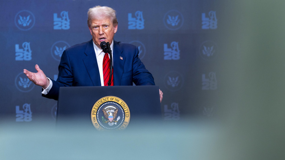 Casa Bianca, 'Trump pronto a vedere Putin e Zelensky'