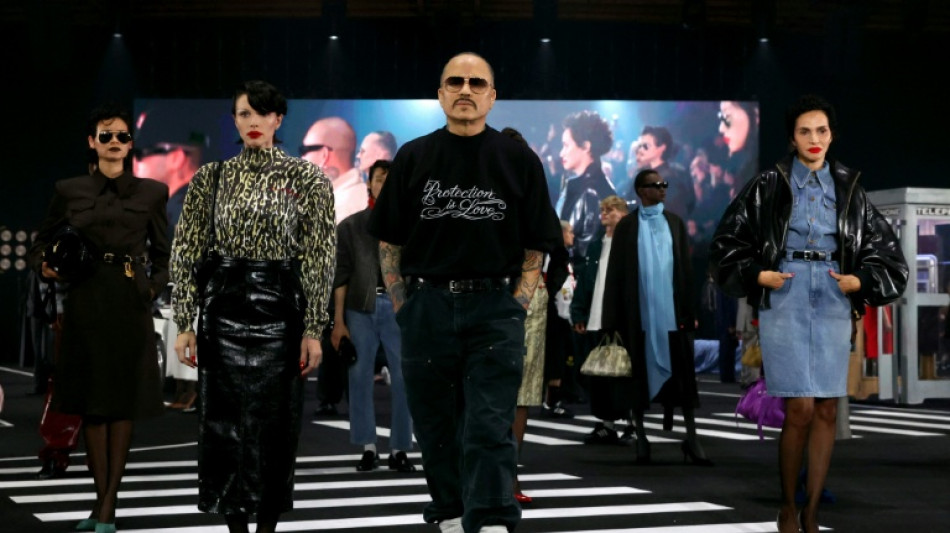 Willy Chavarria trae su estilo chicano a Par&iacute;s en un desfile de cine