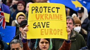 Proteste in zahlreichen L&auml;ndern gegen Moskaus Krieg in der Ukraine