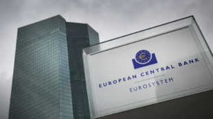 La BCE rel&egrave;ve encore ses taux mais ralentit la cadence