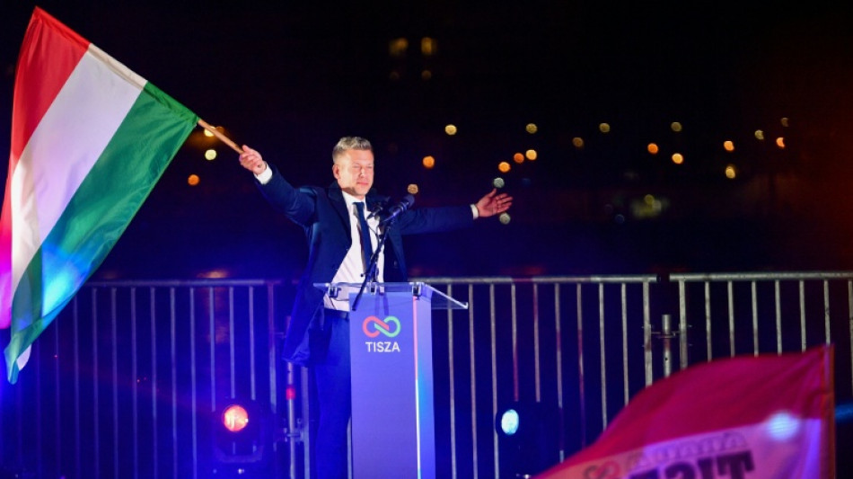 Wahl in Ungarn: Orban nach 16 Jahren abgew&auml;hlt - Zwei-Drittel-Mehrheit f&uuml;r Magyar