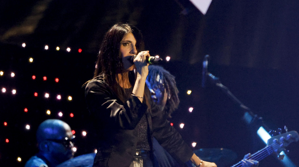 Giorgia chiude il tour a Milano, brividi all'Unipol Dome