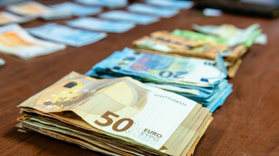EuGH: Bargeld f&uuml;r Klinikbehandlung darf nicht nach Russland mitgenommen werden
