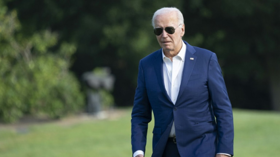 Biden ganha apoio entre congressistas democratas, mas rebeli&atilde;o persiste