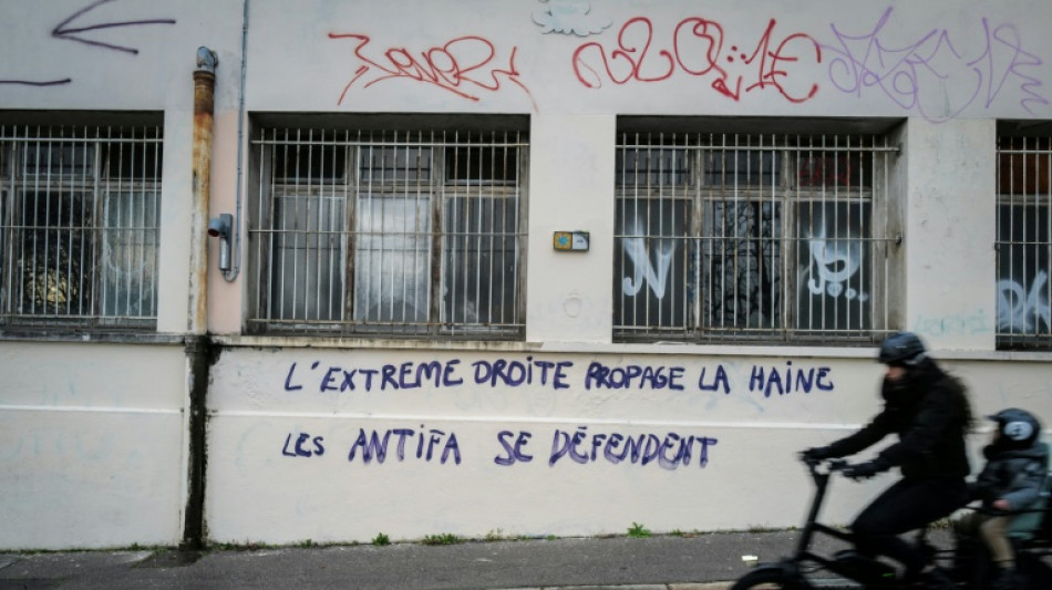 Francia detiene a cinco personas por el asesinato de un activista de extrema derecha