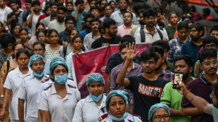 Inde : les soignants vont "intensifier" les manifestations après le viol et le meurtre d'une collègue