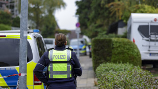 Germania, è stata la figlia di 17 anni a accoltellare la sindaca