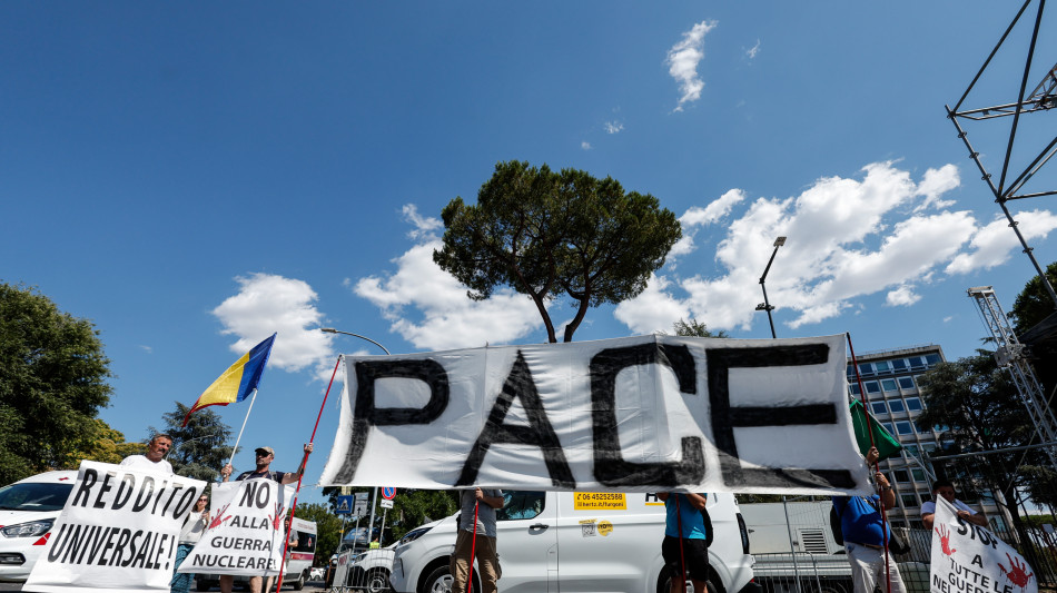 Corteo per Gaza a Roma raggiunge la tangenziale